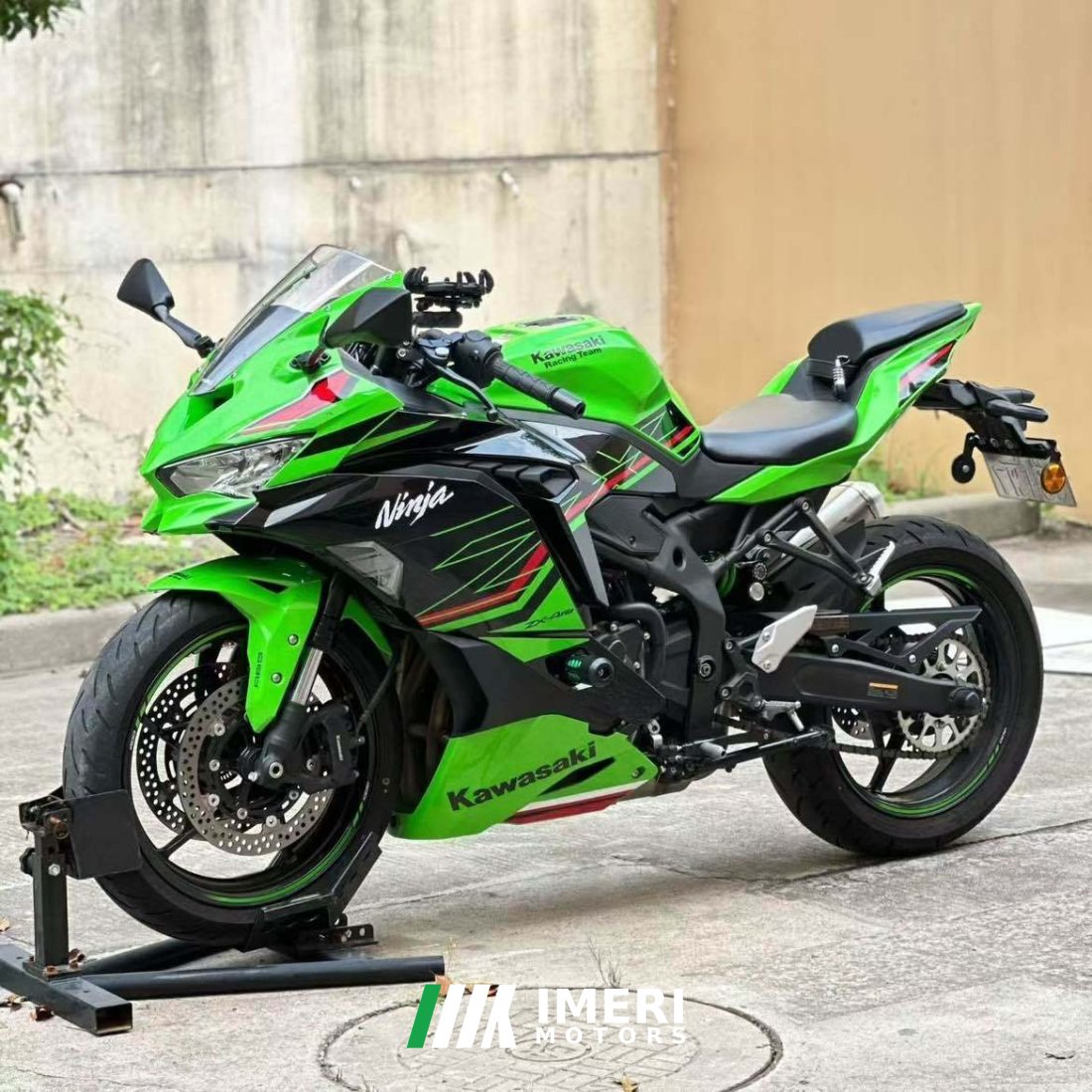 Kawasaki ZX-4R 400 cc - мотоцикл из Китая