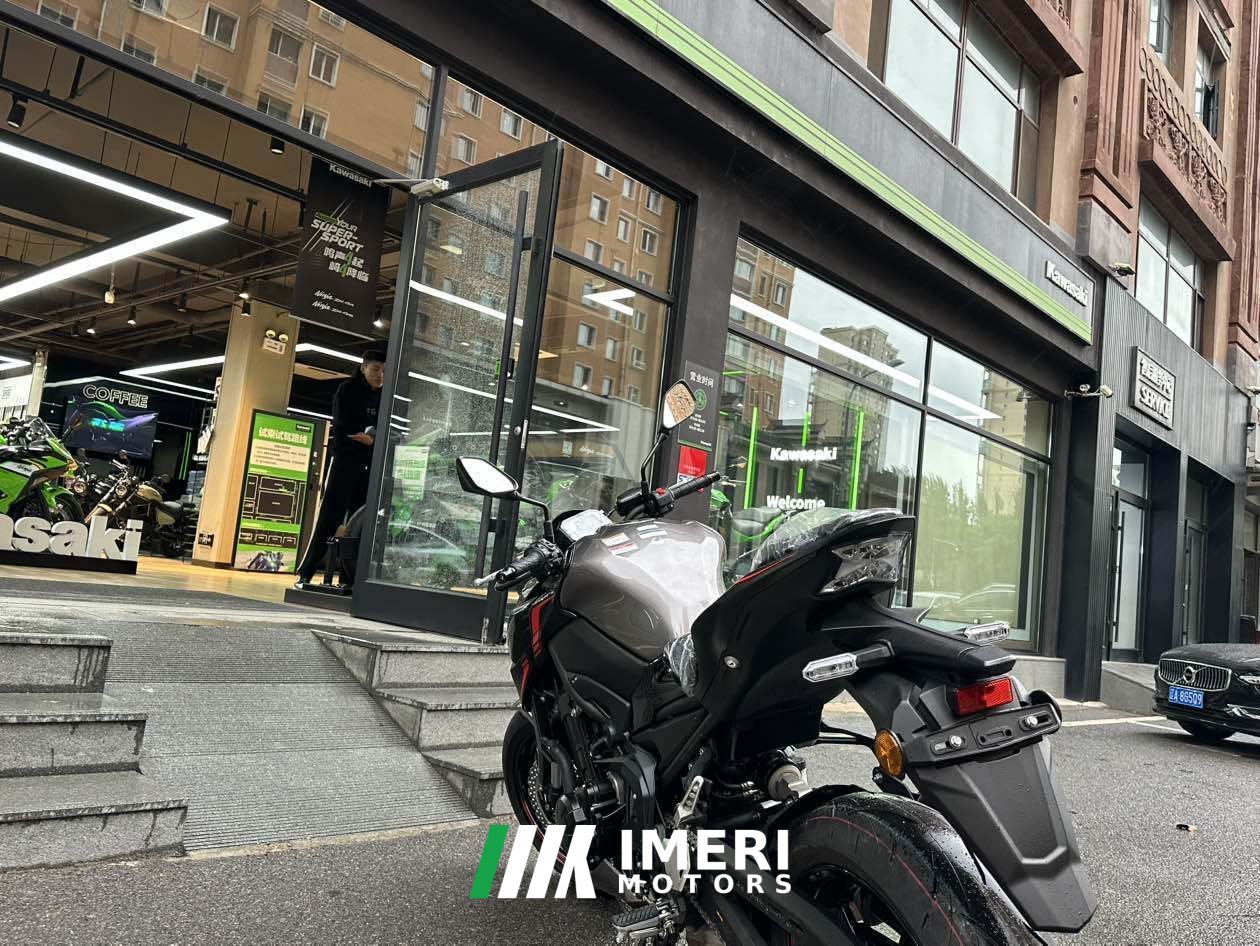 2023 Kawasaki Z900 950 cc