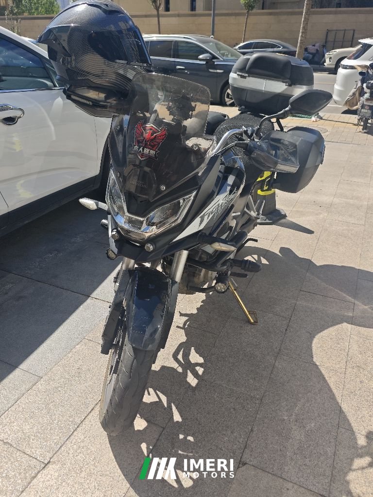 Sundiro Honda CBF190X - мотоцикл из Китая