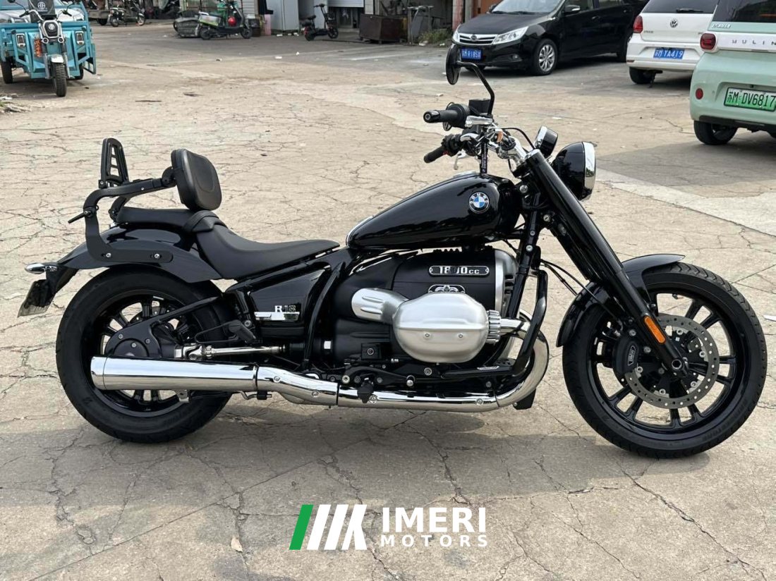 BMW R 18 1800 cc - мотоцикл из Китая