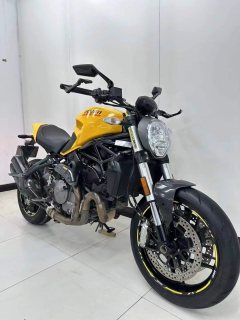 Ducati Monster 821 - фото 2