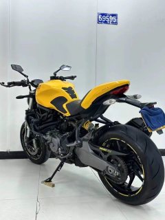 Ducati Monster 821 - фото 5