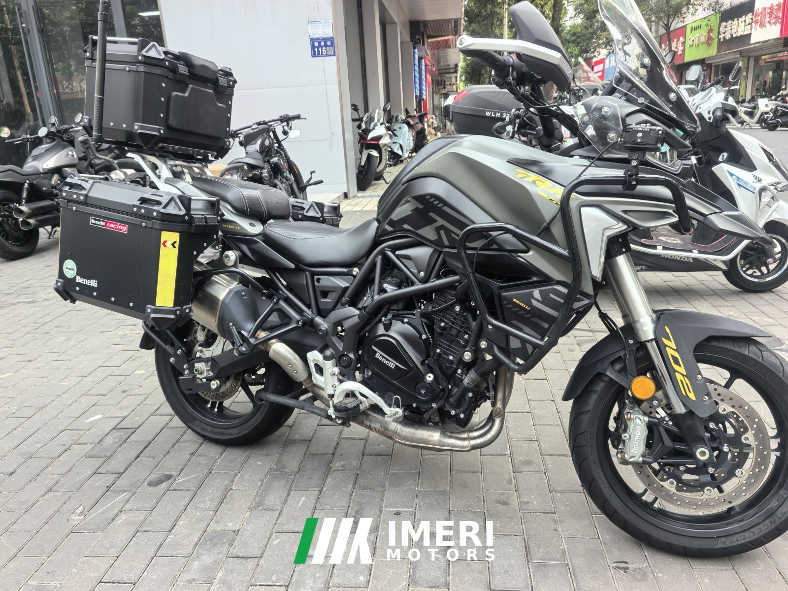 2025 Benelli TRK702 700 cc