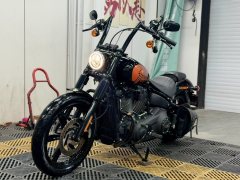 Harley-Davidson Street Bull Street Bob 1923 cc - фото 1