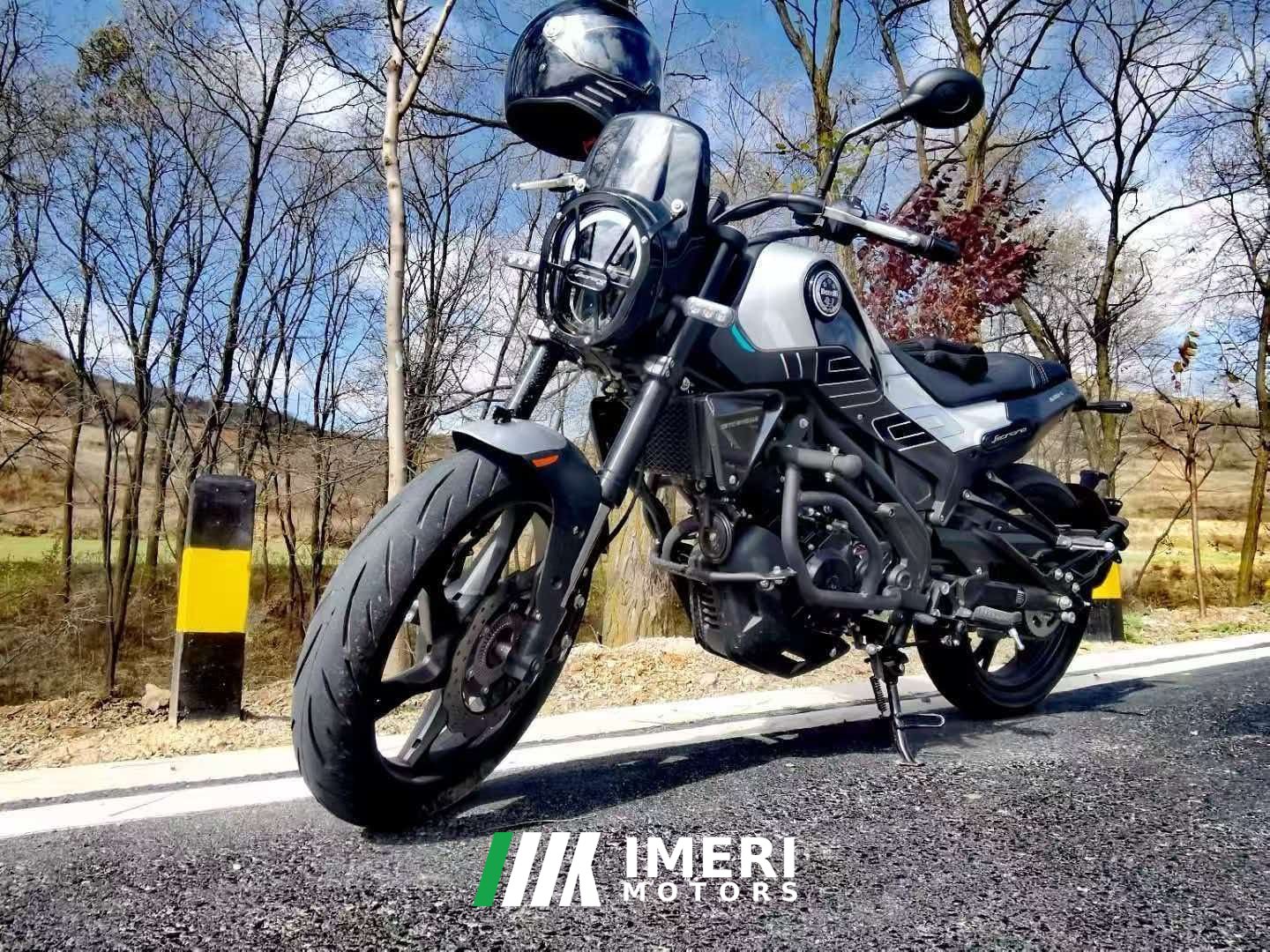 2022 Benelli Leoncino 150