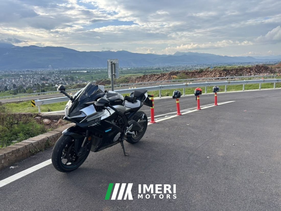 CFMOTO 675SR-R - мотоцикл из Китая