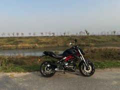 Benelli TNT 300 / BN 302S - фото 2