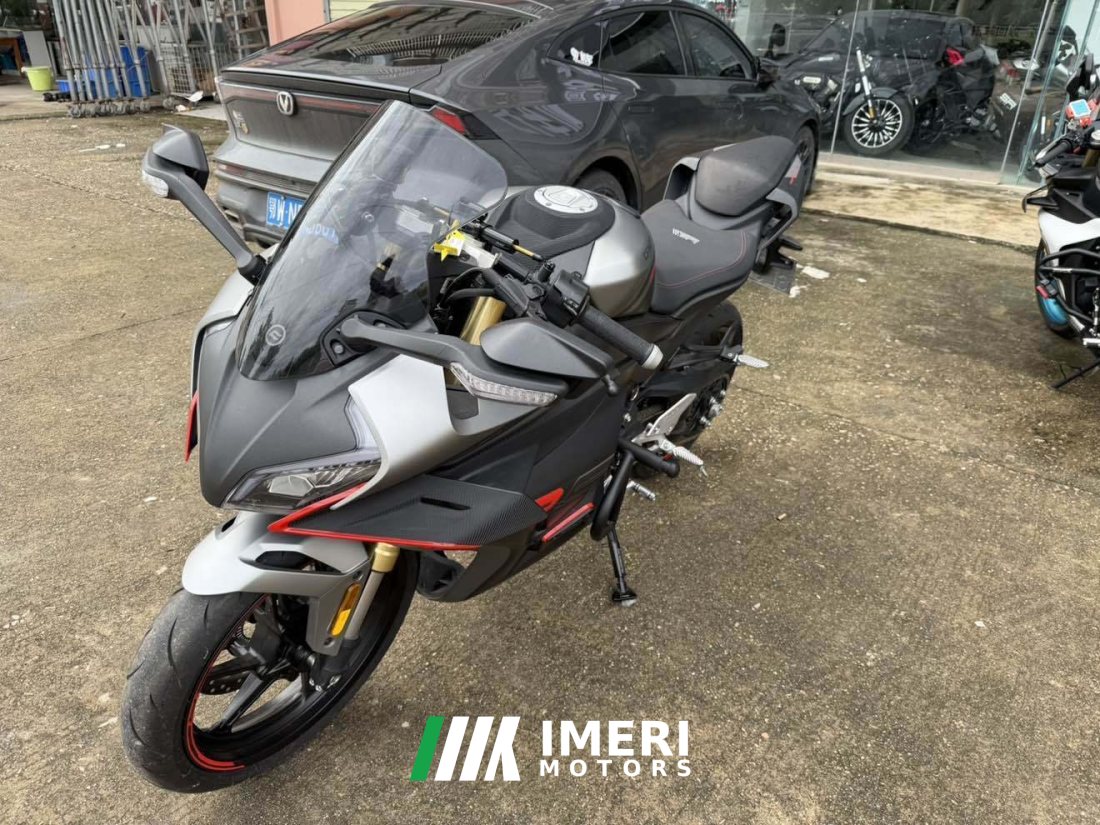 CFMOTO 450SR - мотоцикл из Китая