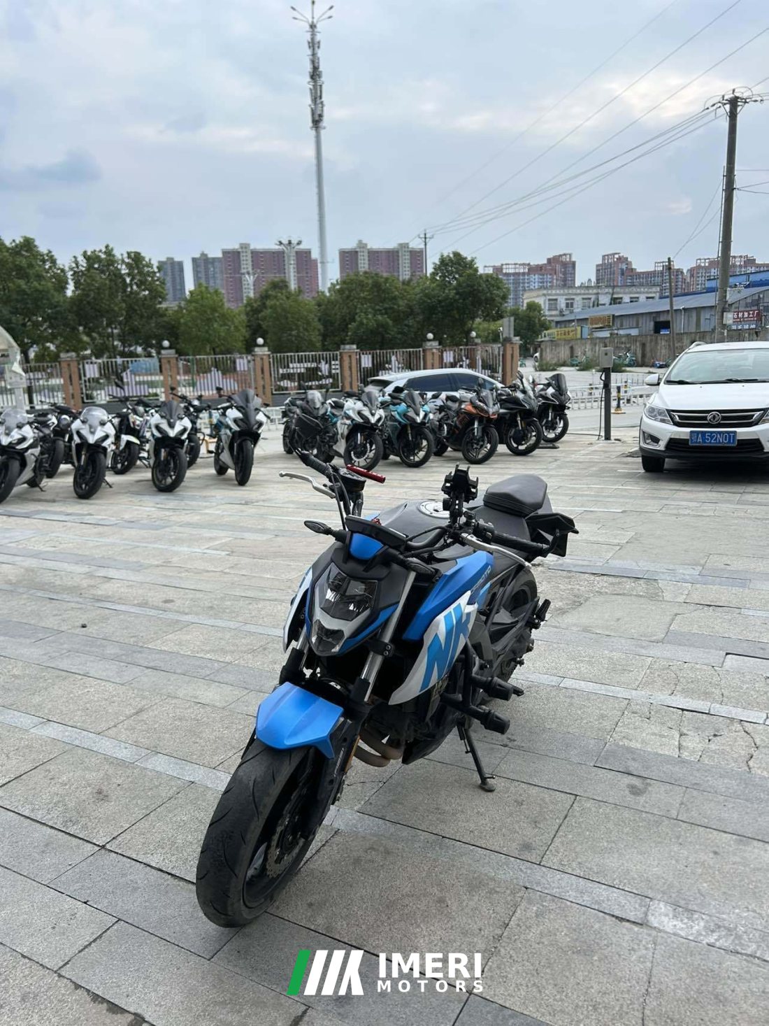 CFMOTO 400NK - мотоцикл из Китая
