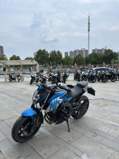 CFMOTO 400NK - фото 2