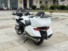 Honda Gold Wing GL1800 - фото 9