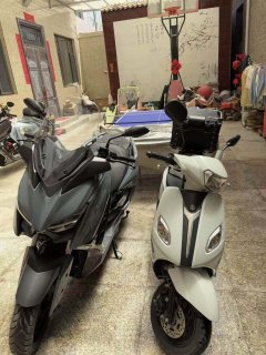 Yamaha XMAX 300 cc - фото 2