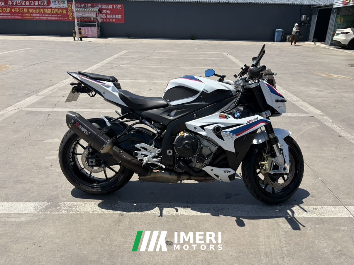 2018 BMW S 1000 R