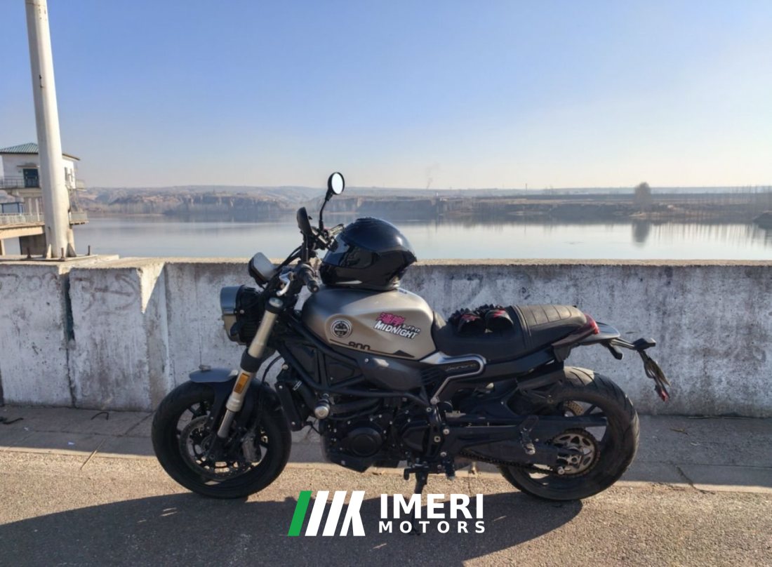 Benelli Leoncino 800 750 cc - мотоцикл из Китая
