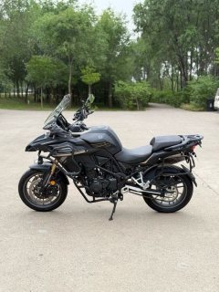 Benelli TRK552 550 cc - фото 4