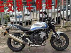 Honda CB500 Super Four - фото 6