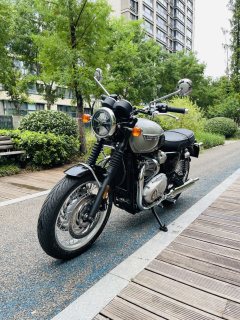 Triumph Bonneville T120 1200 cc - фото 1