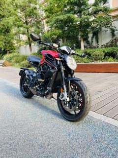 MV Agusta Dragster 800 - фото 3