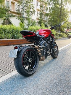 MV Agusta Dragster 800 - фото 6