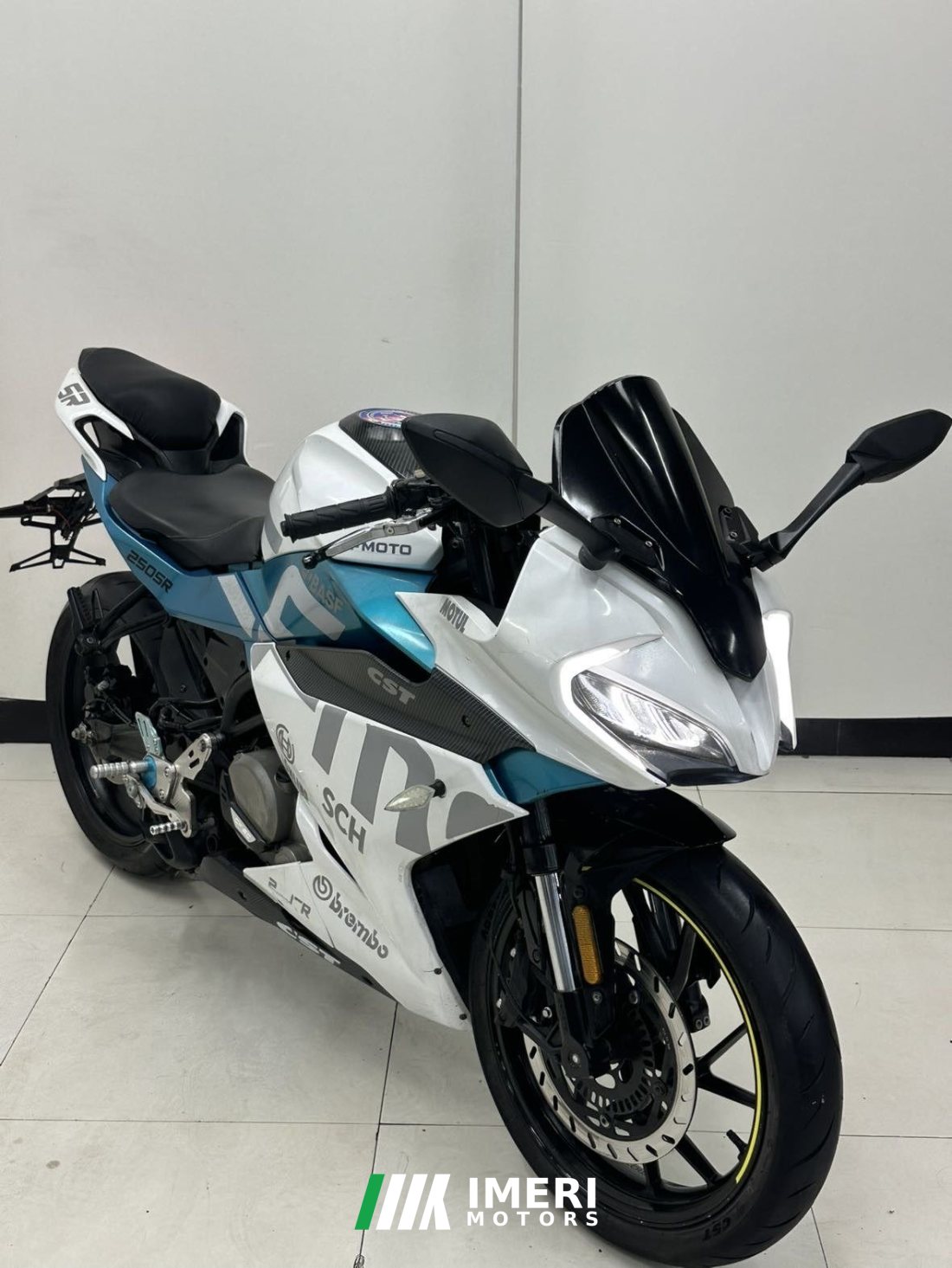 CFMOTO 250SR - мотоцикл из Китая