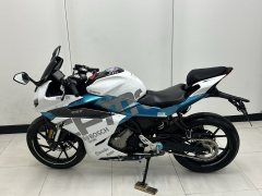 CFMOTO 250SR - фото 7