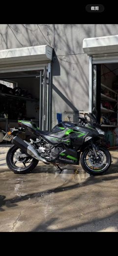 Kawasaki Ninja 400 - фото 1