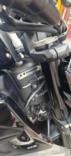 Kawasaki Z1000 - фото 12