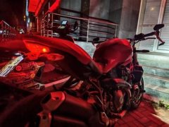 Ducati Monster 821 - фото 1