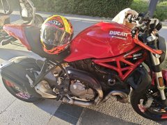 Ducati Monster 821 - фото 2