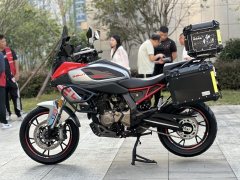 QJMOTOR Snapdragon 600 560 cc - фото 8