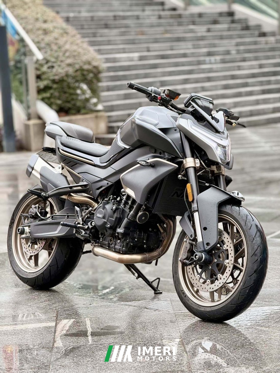 CFMOTO 800NK - мотоцикл из Китая