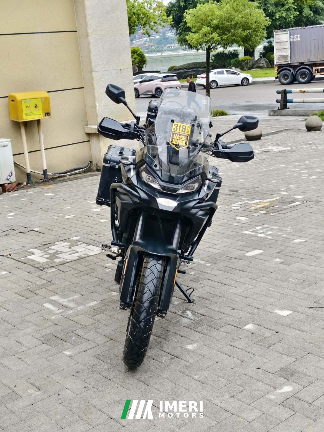 CFMOTO 700MT - мотоцикл из Китая