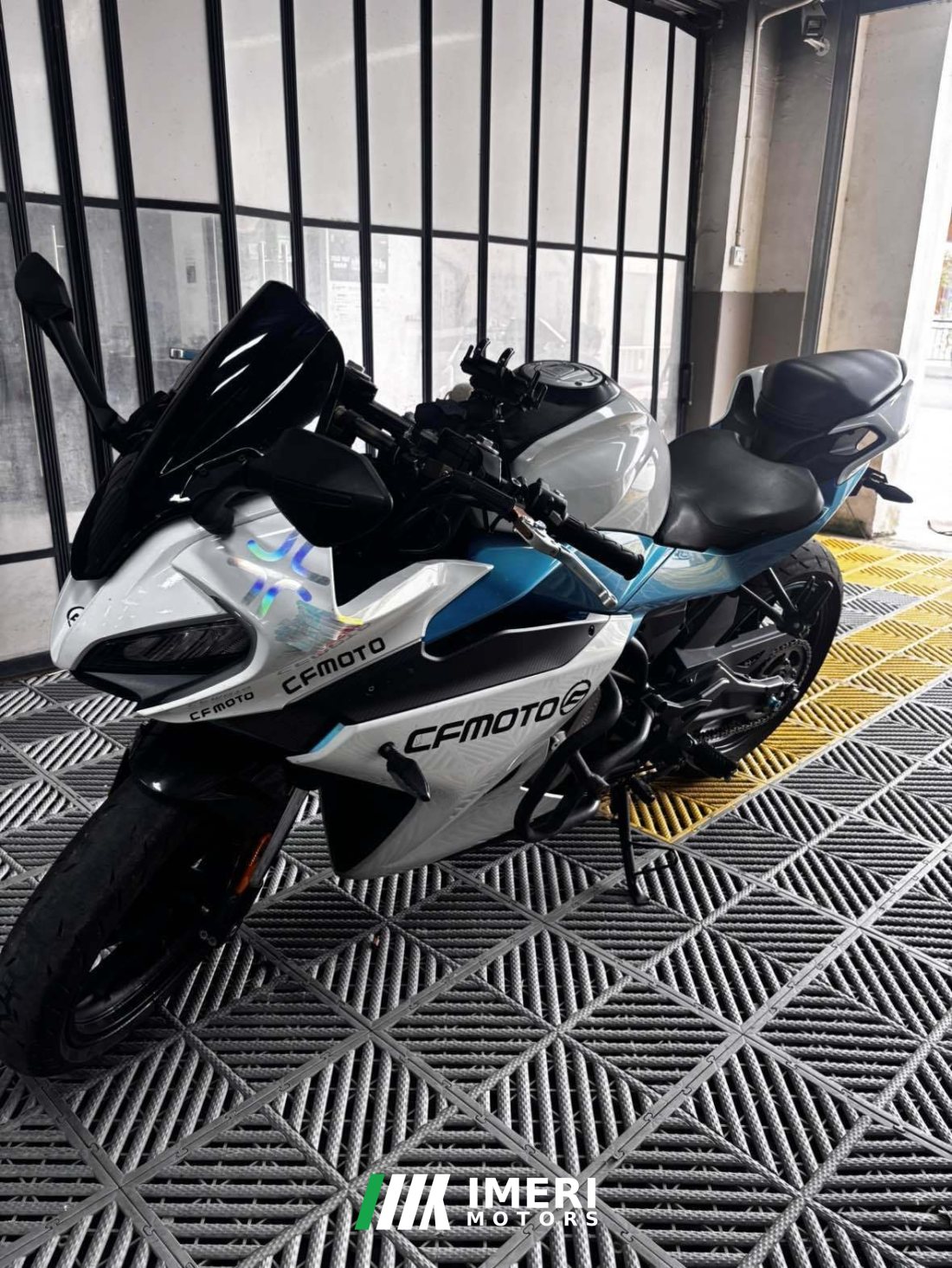 CFMOTO 250SR - мотоцикл из Китая