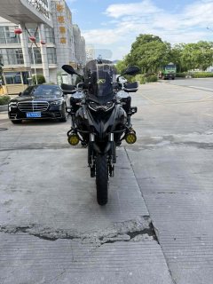 Benelli TRK552 550 cc - фото 1