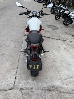 Benelli TNT 300 / BN 302S - фото 6