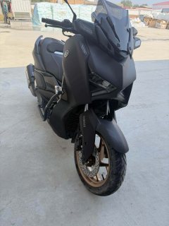 Yamaha XMAX 300 cc - фото 1