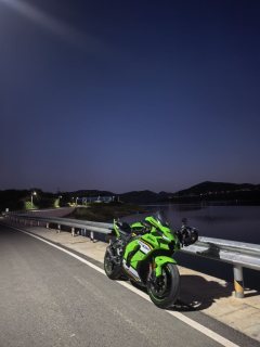 Kawasaki Ninja ZX-10R 1000 cc - фото 3