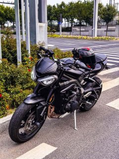 Triumph Street Triple 765 - фото 1
