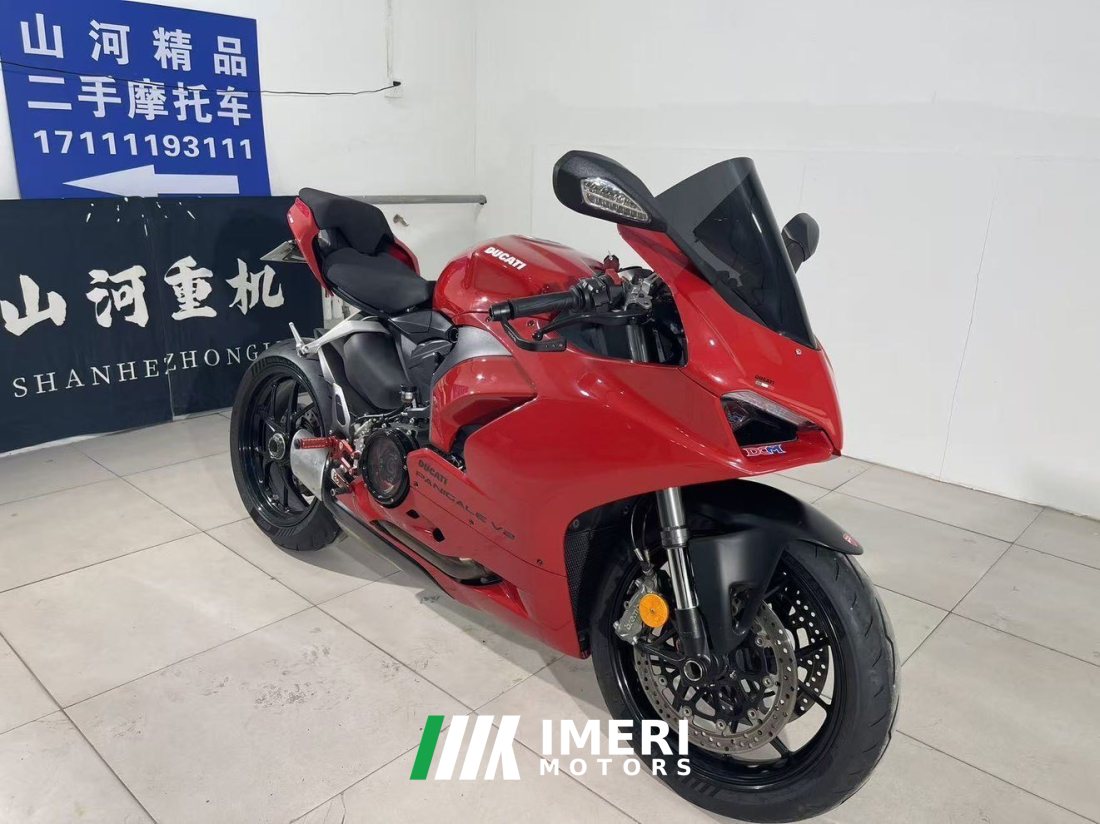 Ducati Panigale V2 900 cc - мотоцикл из Китая