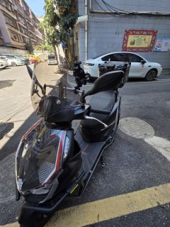 QJMOTOR 150RS - фото 2
