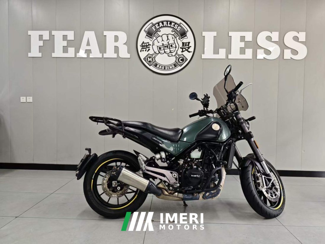 Benelli Leoncino 500 - мотоцикл из Китая