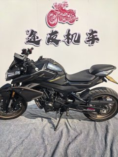 CFMOTO 800NK - фото 1