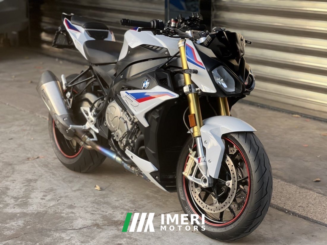 BMW S 1000 R - мотоцикл из Китая