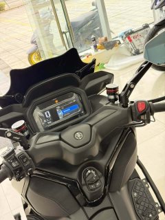 Yamaha XMAX 300 cc - фото 10