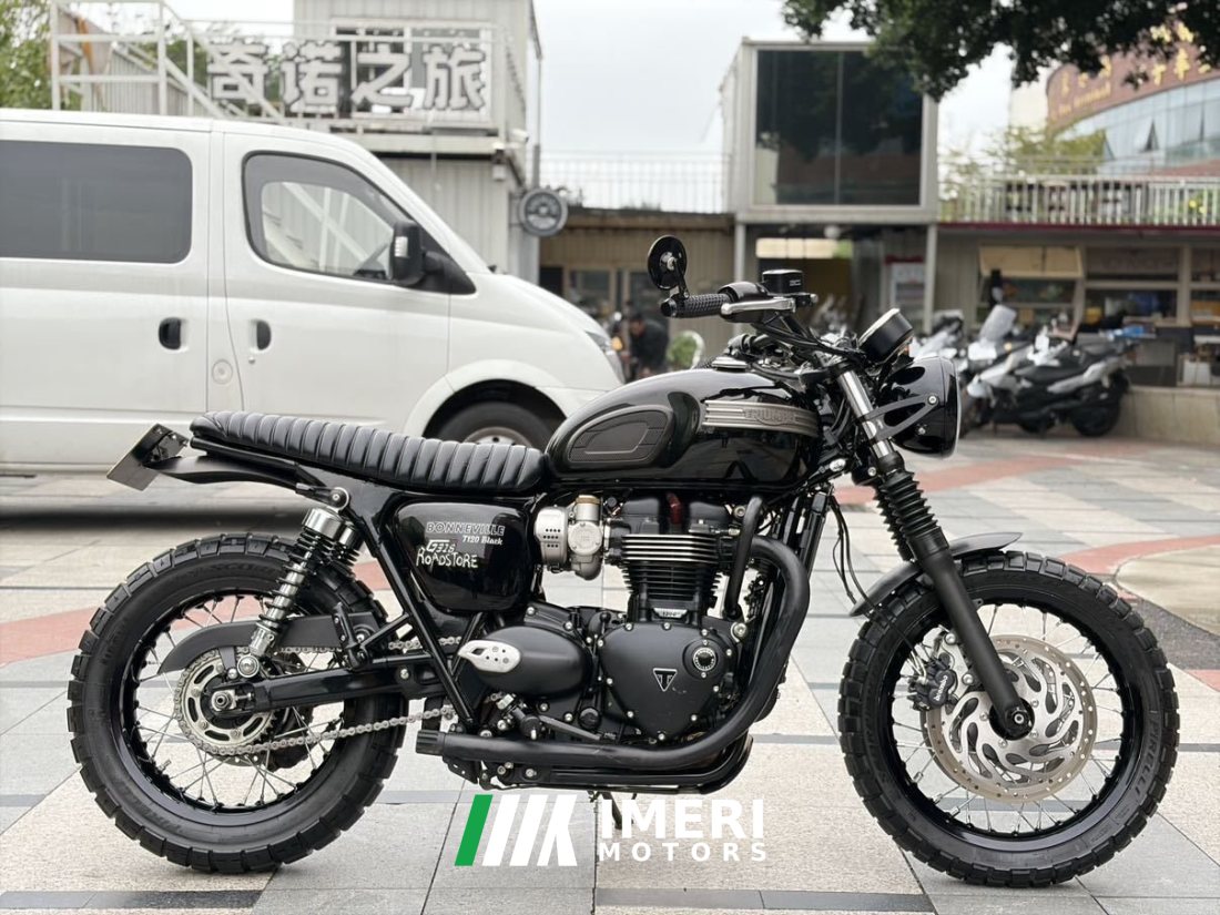 Triumph Bonneville T120 1200 cc - мотоцикл из Китая