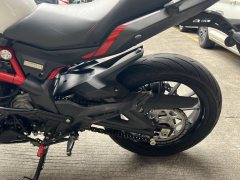 Benelli TNT 300 / BN 302S - фото 6