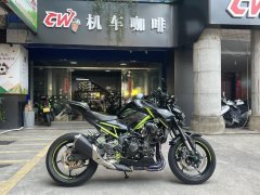 Kawasaki Z900 950 cc - фото 1
