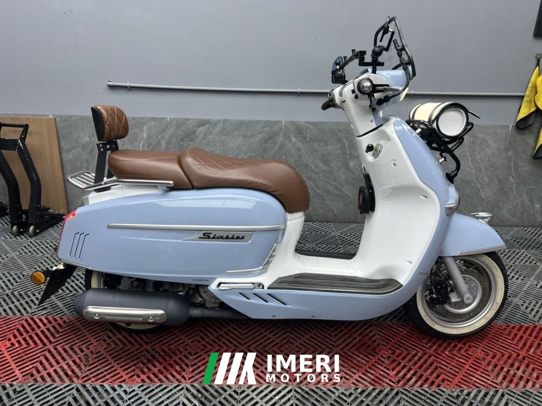 Weiduoliya Sixties 300i - мотоцикл из Китая
