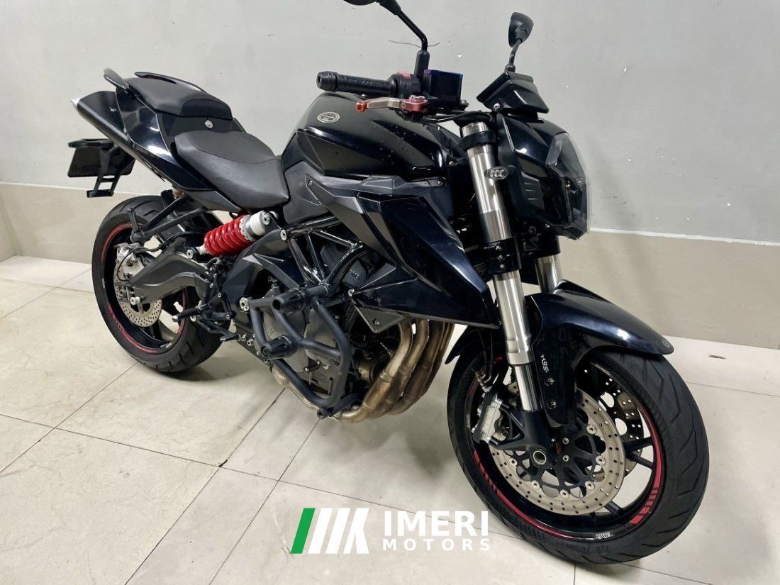 Benelli TNT600i - мотоцикл из Китая