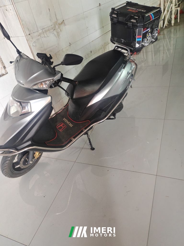 2022 Wuyang Honda SCR Joy Shark 125